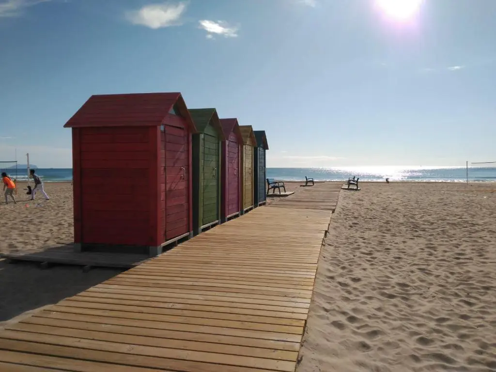 AMCH Hospedaje Playa San Juan Luxury Hotel en San Juan de Alicante 3